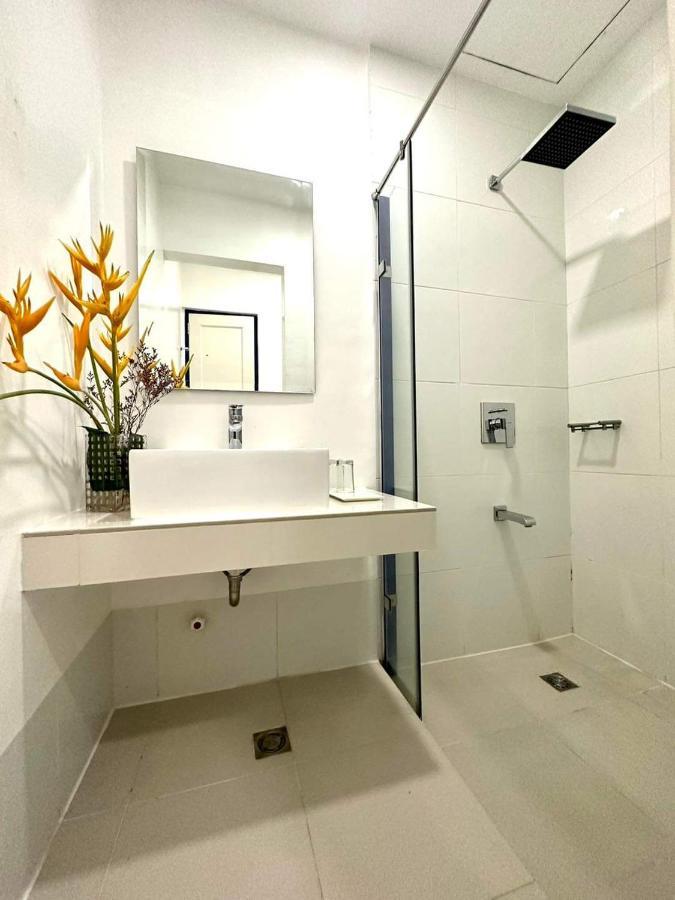 Ruhe Suites Coron Exteriér fotografie